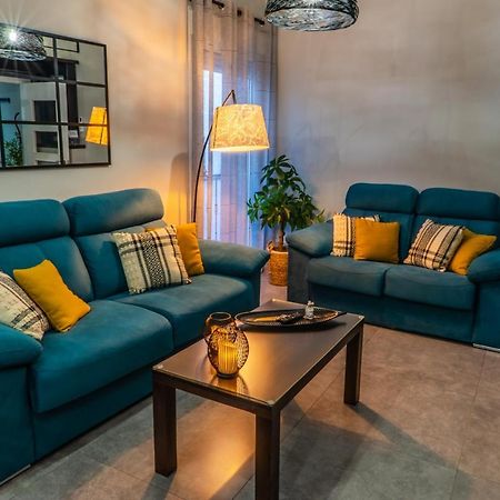 Apartamentos Turisticos El Altozano Фуэнтес-де-Леон Экстерьер фото